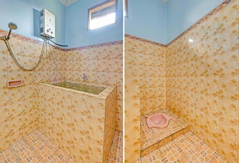 Номер Стандарт, Spot On 91095 Desa Wisata Conto