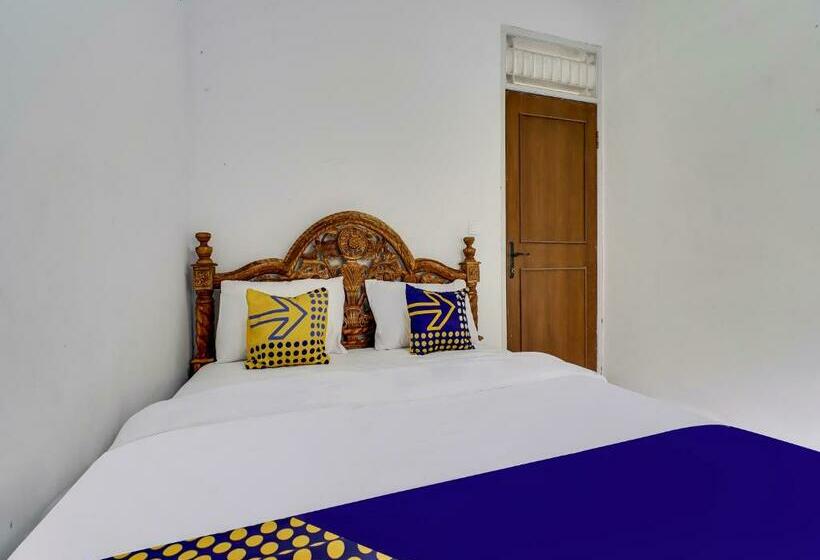 Номер Economy, Spot On 91107 Villa Galaxy Resort