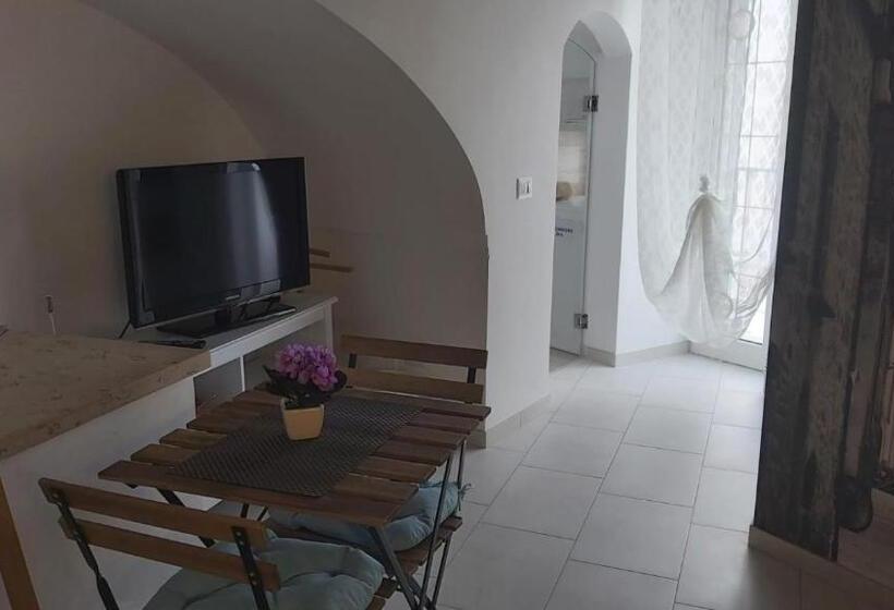 Четырехместный Номер Стандарт, Il Vicolo B&b