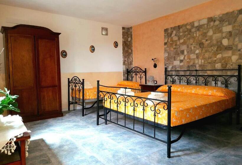 Deluxe Triple Room, Parco Esmeralda   Family Residence E Breakfast
