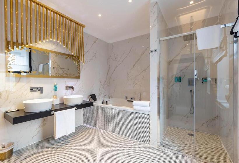 豪华套房, Castrum Wine Relais