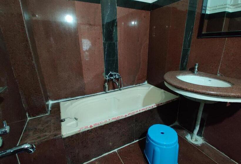 חדר דלוקס עם מיטת קינג, Gangavaram Residency