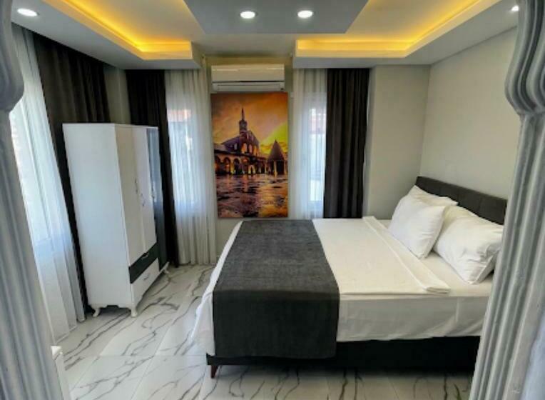 Апартаменты 1 Спальня, Roxapart