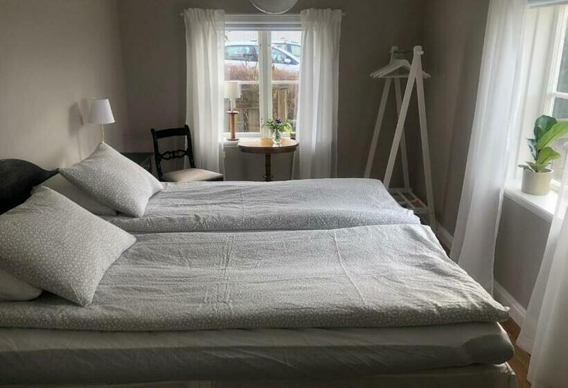 标准间, ångbåten   New Buildt Double Rooms In The Center Of Gränna With Separate Entrance