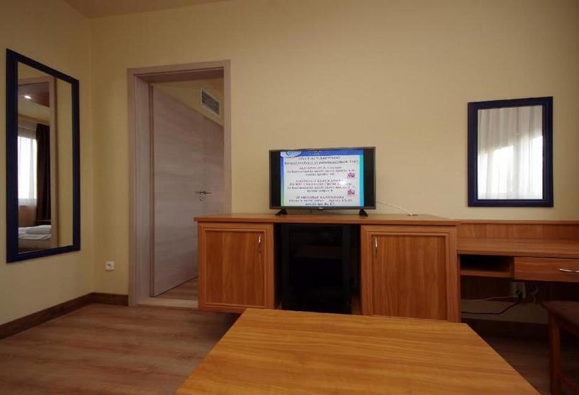 Superior Familjerum, Aqua