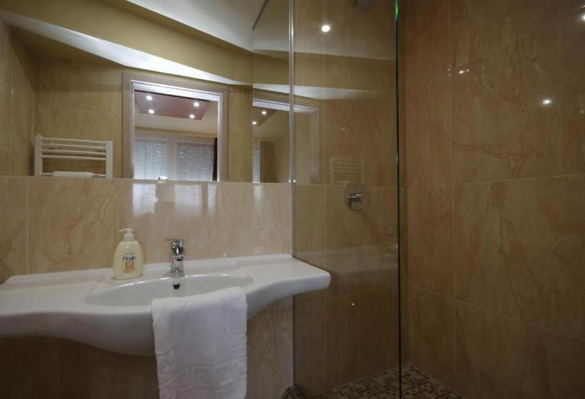 Superior Familjerum, Aqua