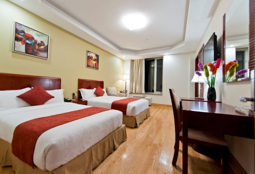 디럭스 룸, Asiatic Hotel   Flushing