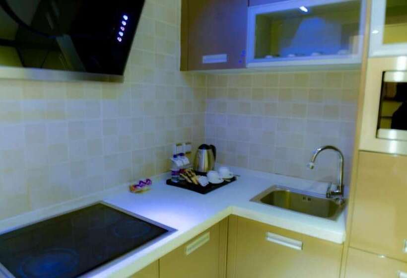 Полулюкс, Boudl Al Woroud