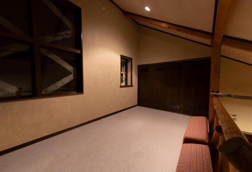 Дом 1 Спальня, Country Inn Milky House