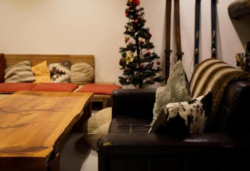 マウンテンビュースタンダードルーム, Country Inn Milky House