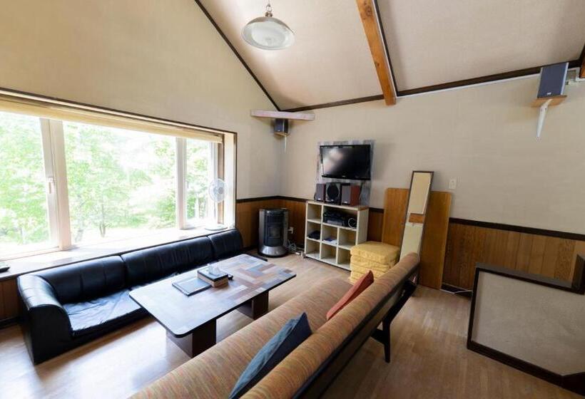 Дом 1 Спальня, Country Inn Milky House