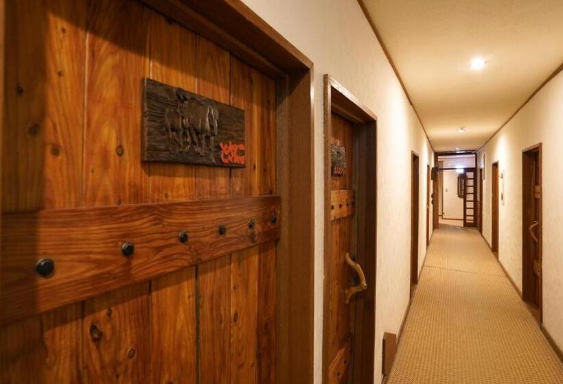 マウンテンビュースタンダードルーム, Country Inn Milky House