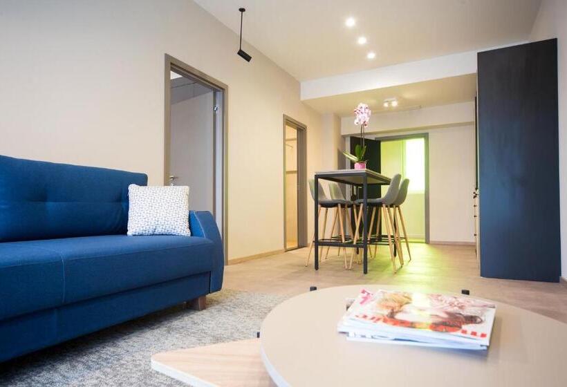 آپارتمان سوپریور 1 خوابه, Forum Garni