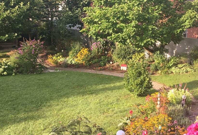 اتاق استاندارد, Herberts Stubn