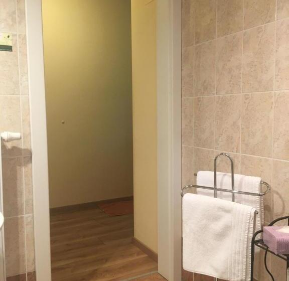 اتاق استاندارد, Herberts Stubn