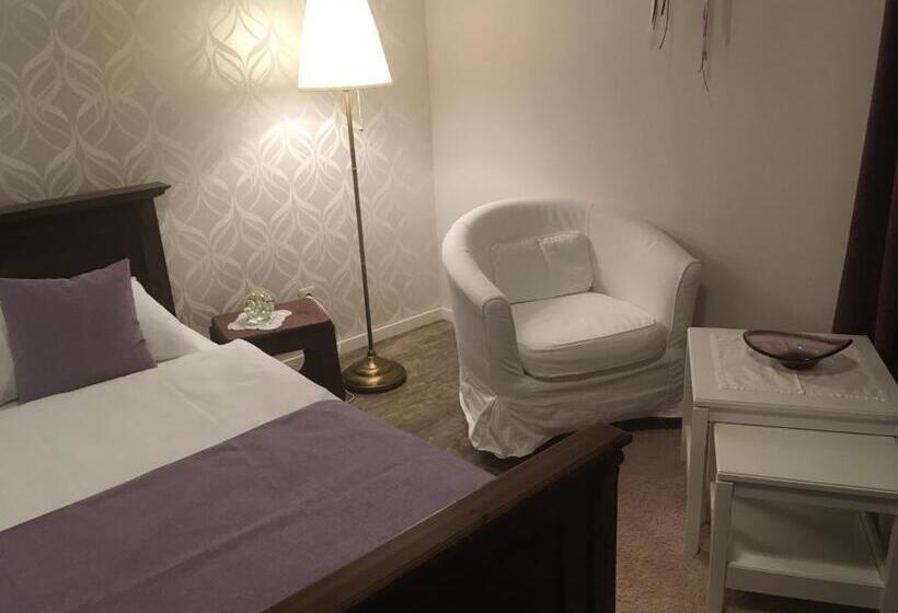 اتاق استاندارد, Herberts Stubn