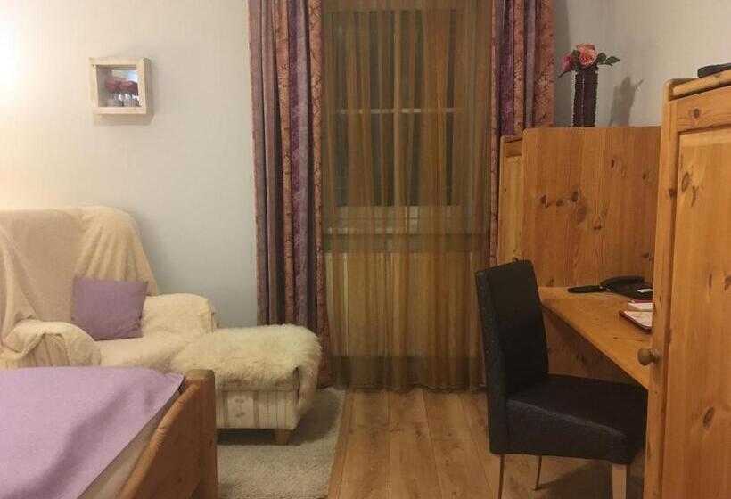 اتاق استاندارد, Herberts Stubn