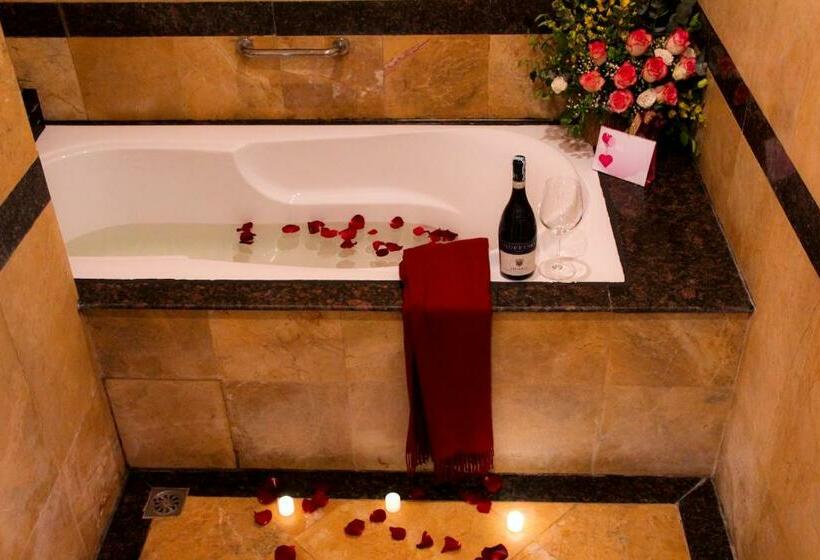 Suite, Ninh Binh Legend