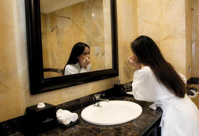 Family Suite, Ninh Binh Legend