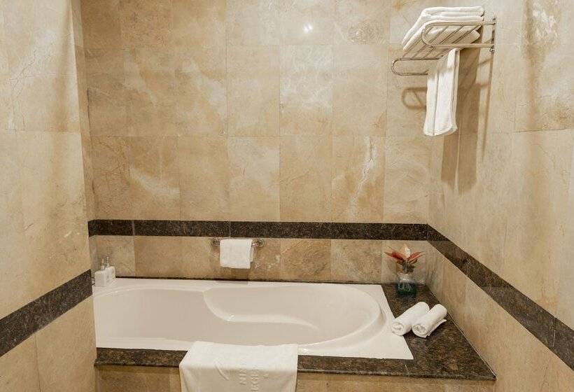 Family Suite, Ninh Binh Legend