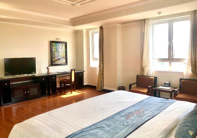 Deluxe Room, Ninh Binh Legend