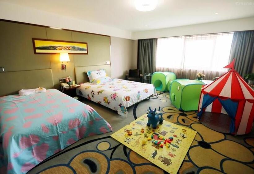 غرفة عائلية, Inzone Garland  Jinan