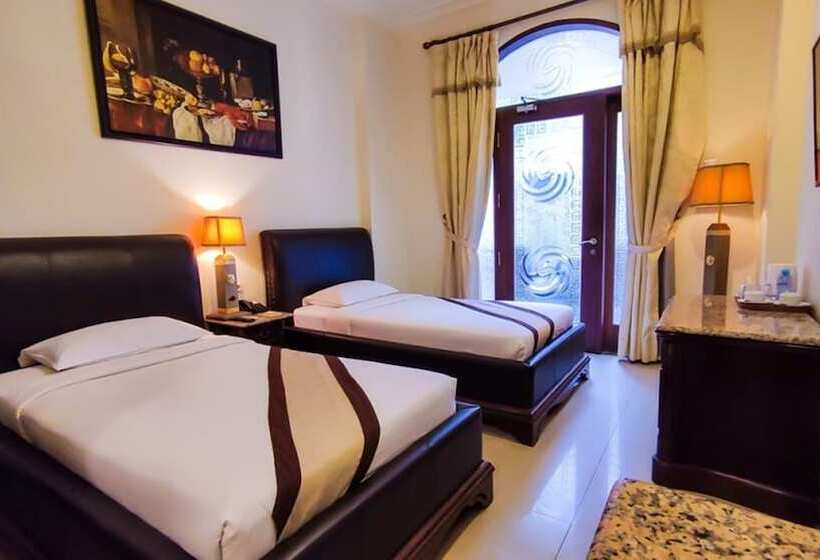 חדר אקזקיוטיב, The Grand Palace Hotel Malang