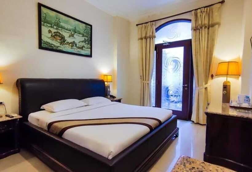 חדר אקזקיוטיב, The Grand Palace Hotel Malang