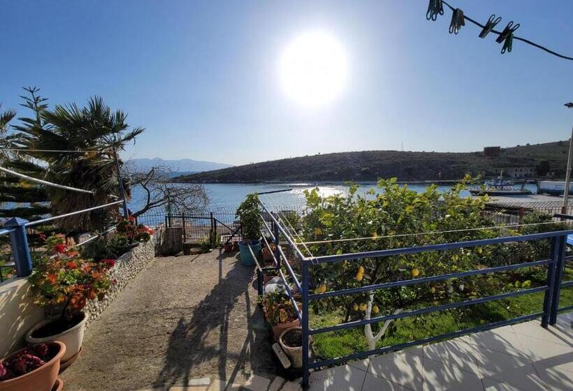 Triple Room Sea View, Guesthouse Shpetim