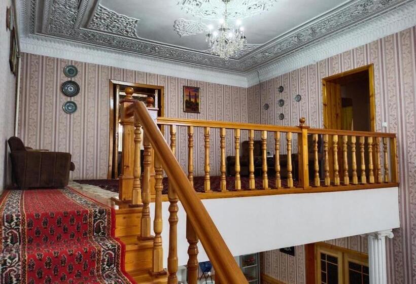 スタンダードルーム, Sulton Sayyor