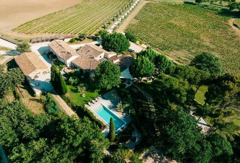 Comfort Kolmen Hengen Huone, Domaine Perréal Chambres D Hôtes