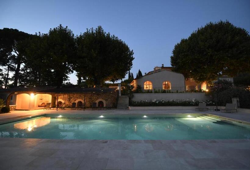 جناح, Domaine Perréal Chambres D Hôtes