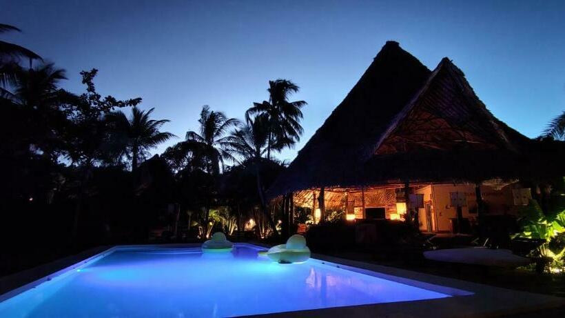 اتاق لوکس, Lions Luxury Eco Resort & Spa