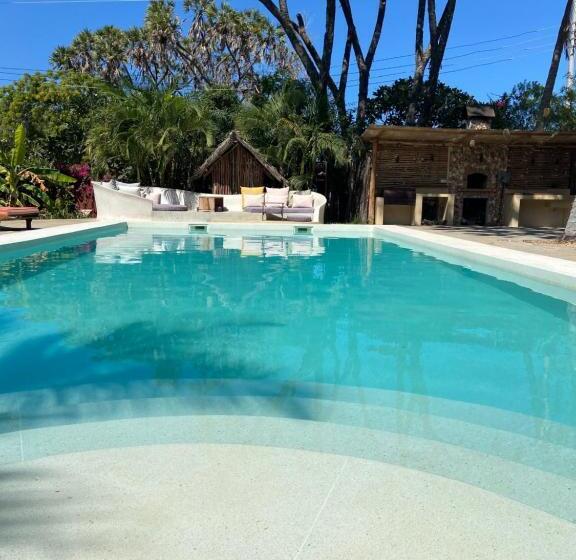 سوییت, Lions Luxury Eco Resort & Spa