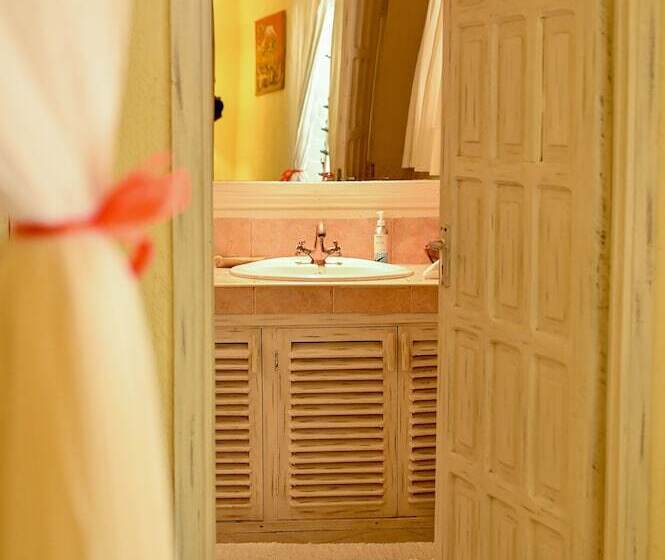 اتاق لوکس, Lions Luxury Eco Resort & Spa