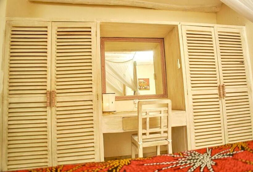اتاق لوکس, Lions  Luxury Eco Resort & Spa