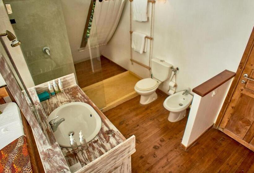 سوییت, Lions Luxury Eco Resort & Spa