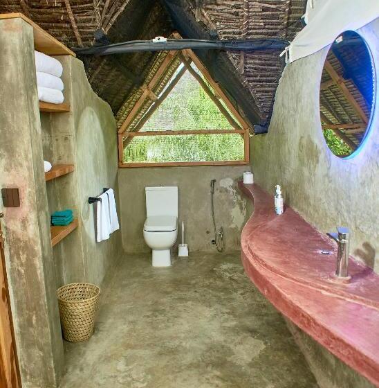 اتاق لوکس خانوادگی, Lions Luxury Eco Resort & Spa