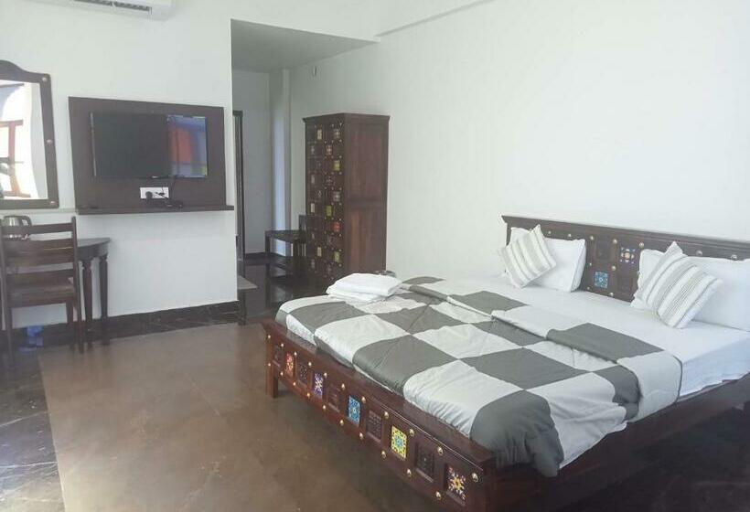 غرفة قياسية سرير كينج, Aarna Doongar Fort