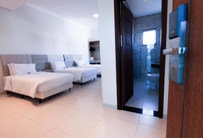 חדר סטנדרט לשלושה, Good Stone Curvelo