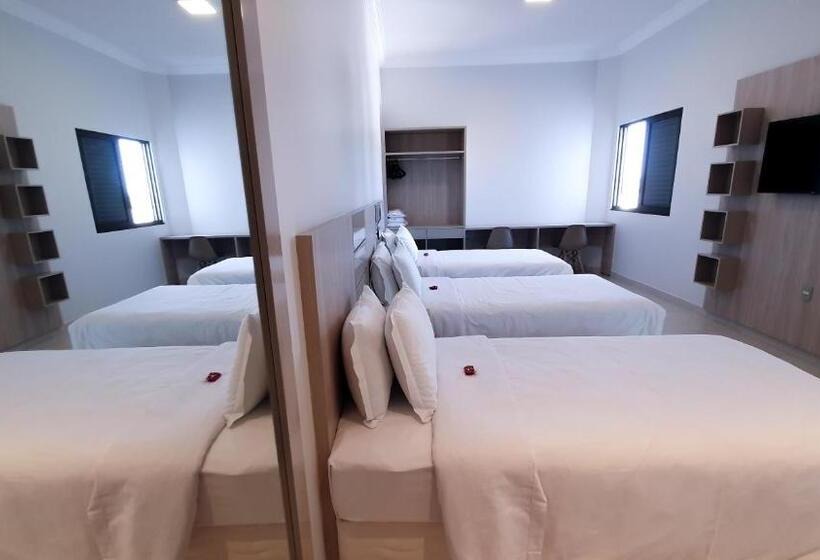 חדר סטנדרט לשלושה, Good Stone Curvelo