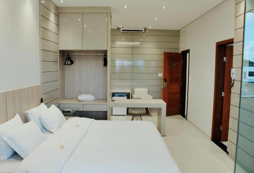 דירת חדר דלוקס, Good Stone Curvelo