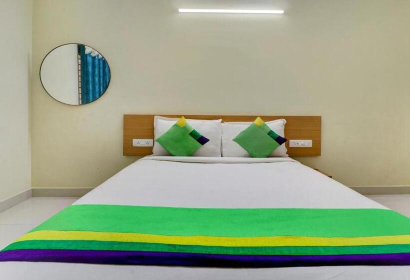 StandaardKamer, Itsy By Treebo Golden Grand Inn