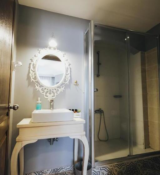 غرفة ديلوكس, Muup Alaçatı