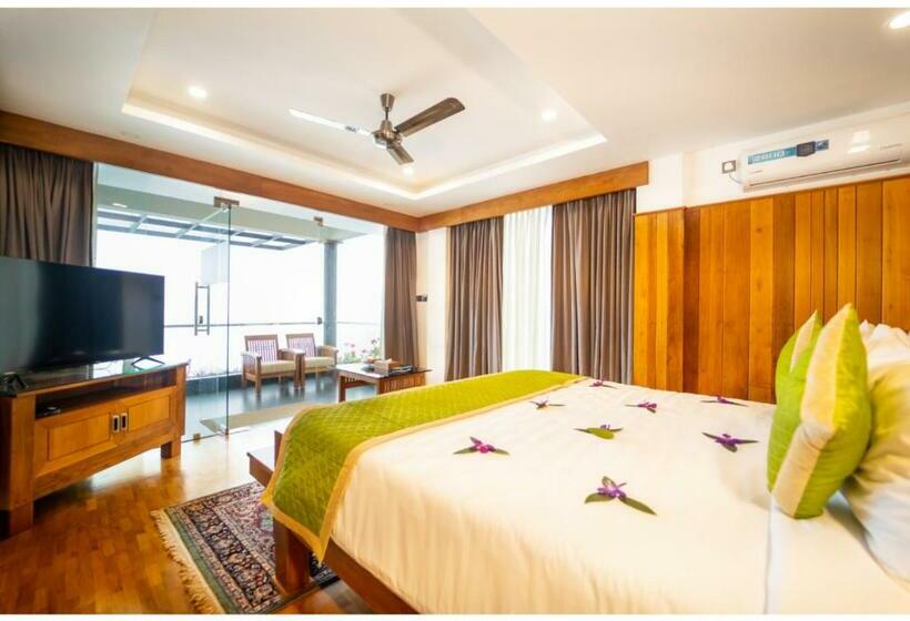 اتاق لوکس, Chandys Drizzle Drops   Munnar Top Station