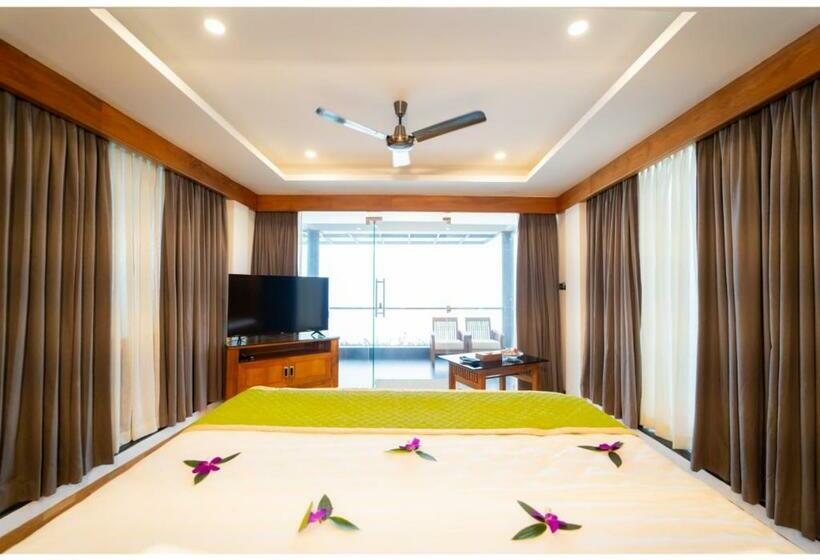 اتاق لوکس, Chandys Drizzle Drops   Munnar Top Station