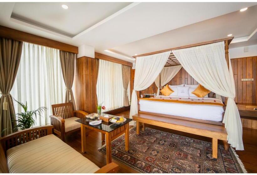 سوئیت پریمیوم, Chandys Drizzle Drops   Munnar Top Station