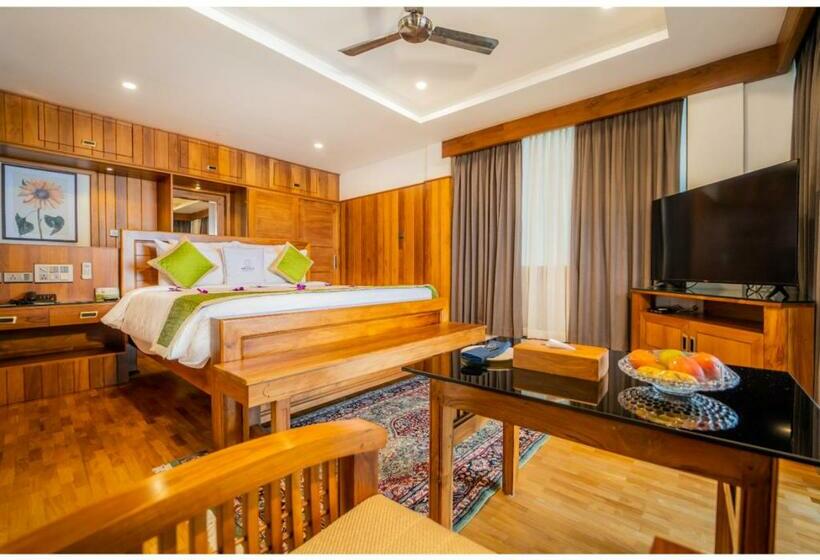 اتاق لوکس, Chandys Drizzle Drops   Munnar Top Station