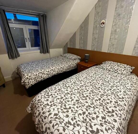 اتاق استاندارد با سرویس بهداشتی مشترک, Dunarle Guesthouse