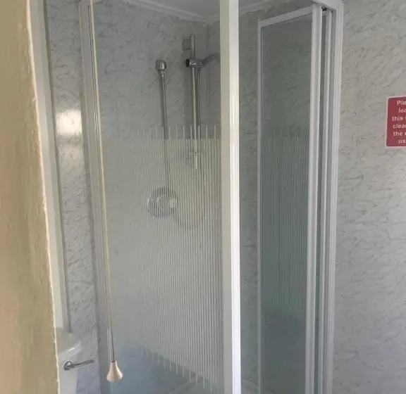 اتاق استاندارد یک تخته با سرویس بهداشتی مشترک, Dunarle Guesthouse